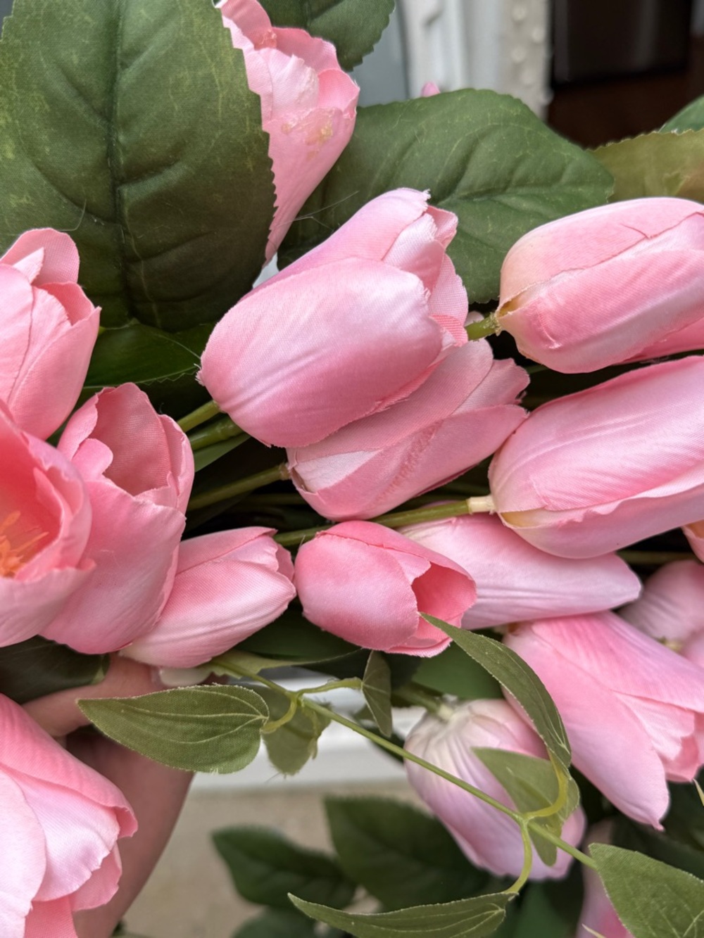 Grandin Road Pink Tulip Floral Wreath - NWT - Picture 3 of 16